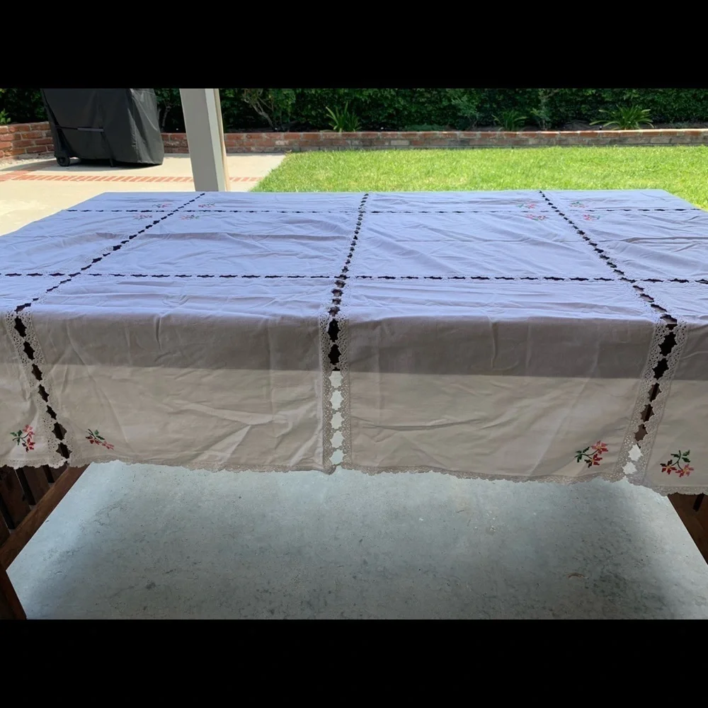 Table cloths